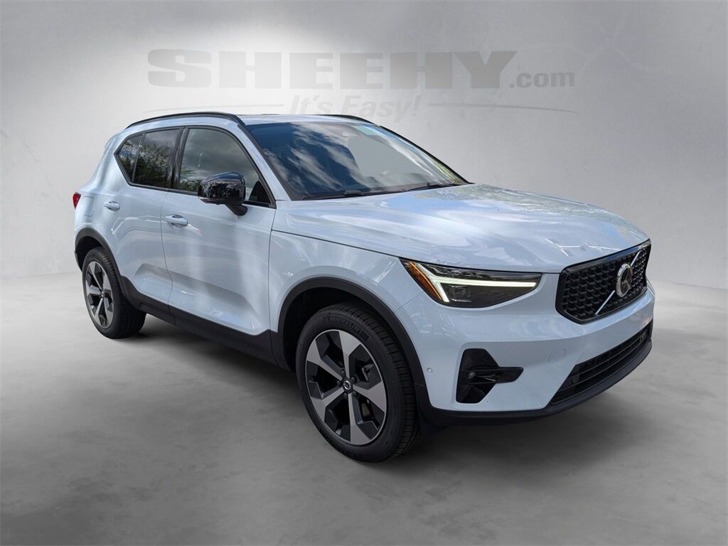 2026 Volvo XC40 B5 Plus Hunt Valley MD