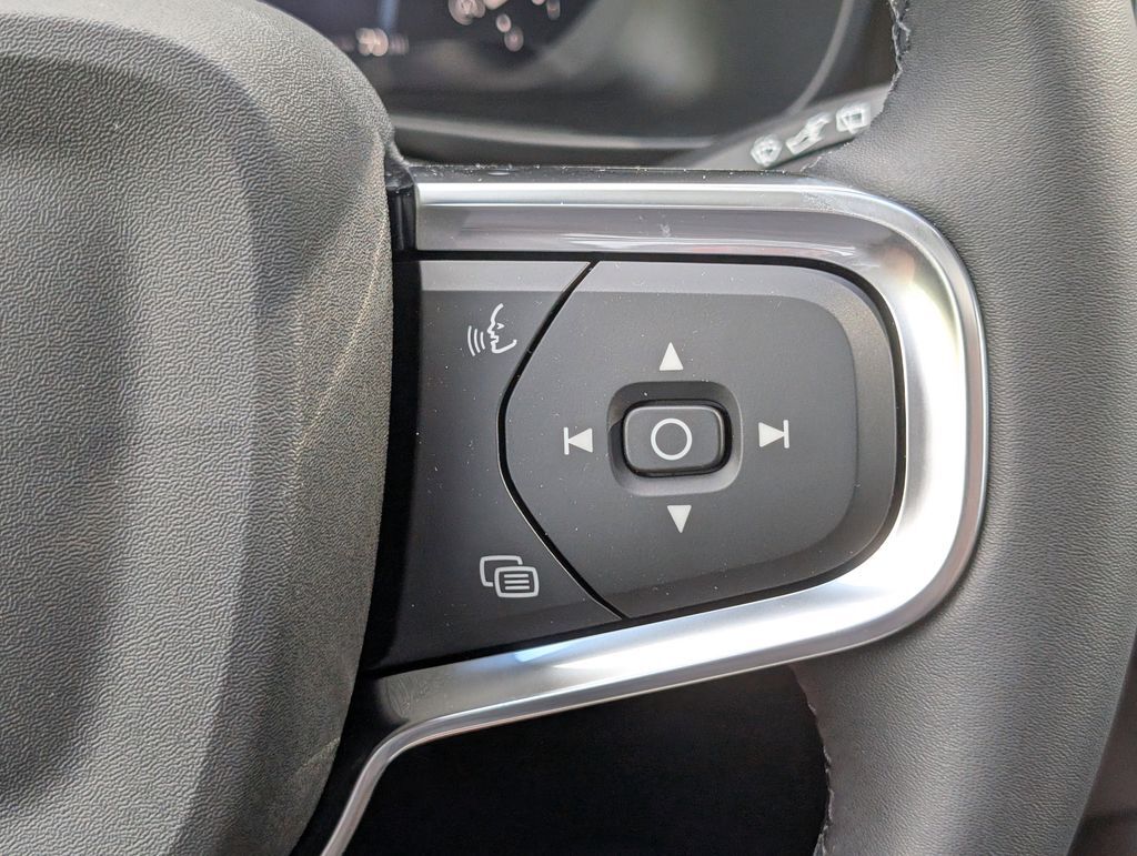 2026 Volvo XC40 B5 Plus Hunt Valley MD