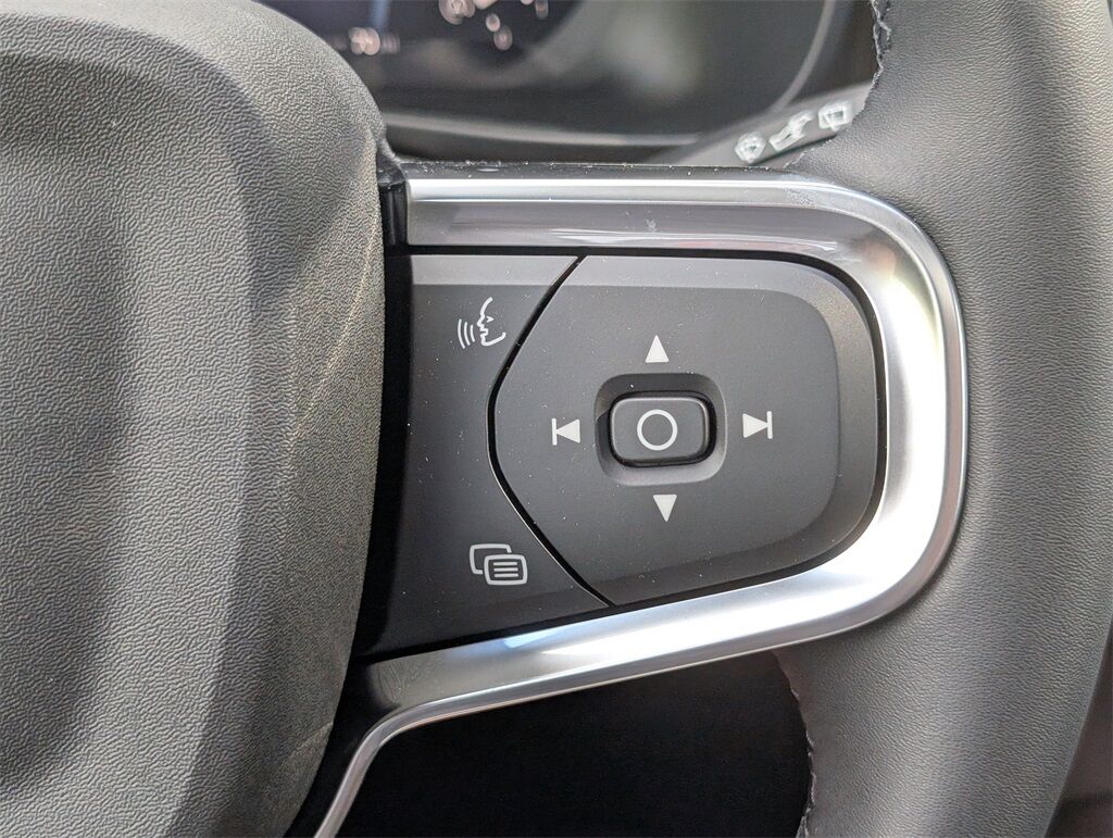 2026 Volvo XC40 B5 Plus Hunt Valley MD