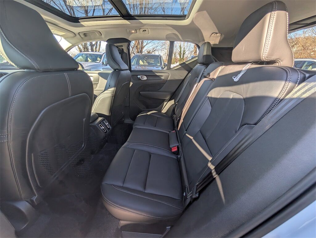 2026 Volvo XC40 B5 Plus Hunt Valley MD