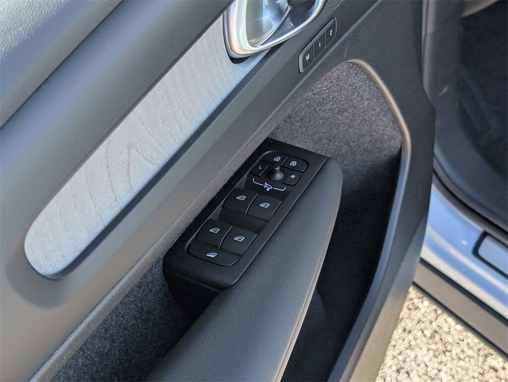 2026 Volvo XC40 B5 Plus Hunt Valley MD