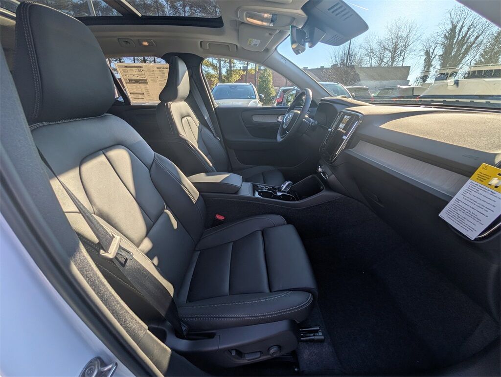 2026 Volvo XC40 B5 Plus Hunt Valley MD