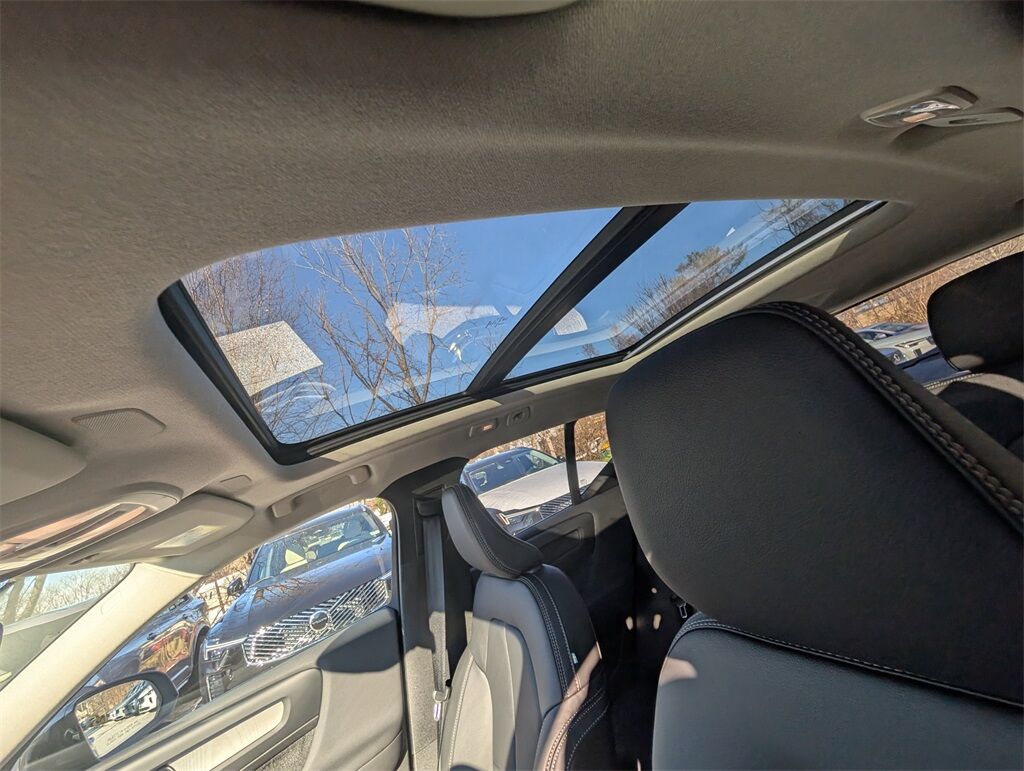 2026 Volvo XC40 B5 Plus Hunt Valley MD