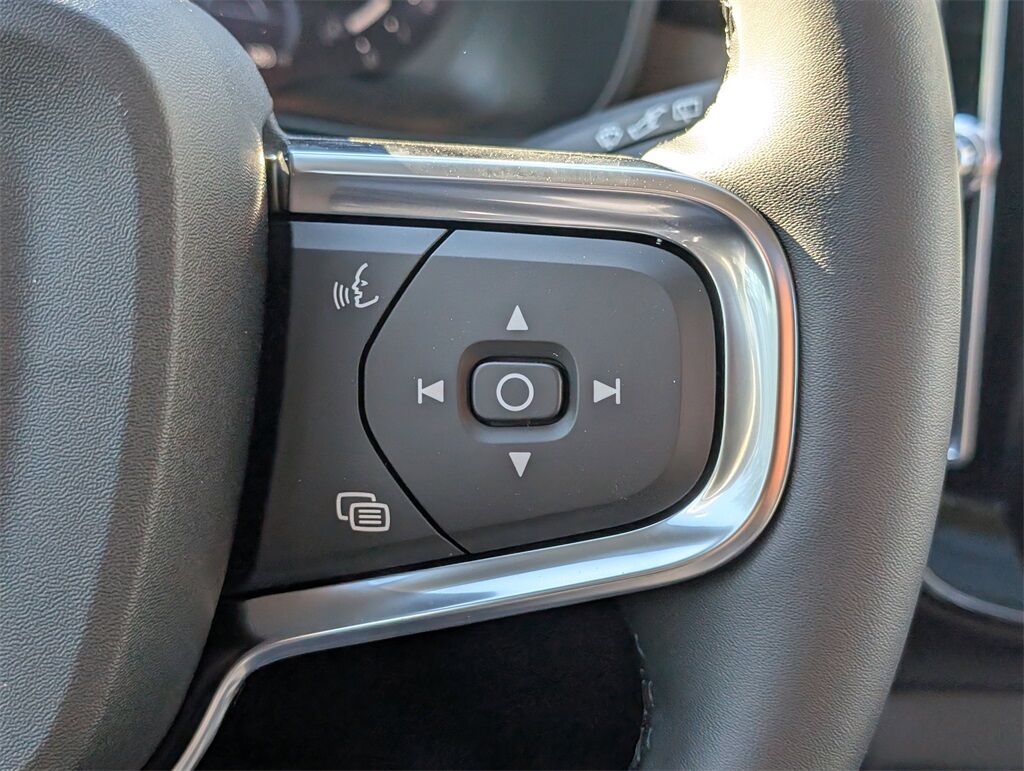 2026 Volvo XC40 B5 Plus Hunt Valley MD