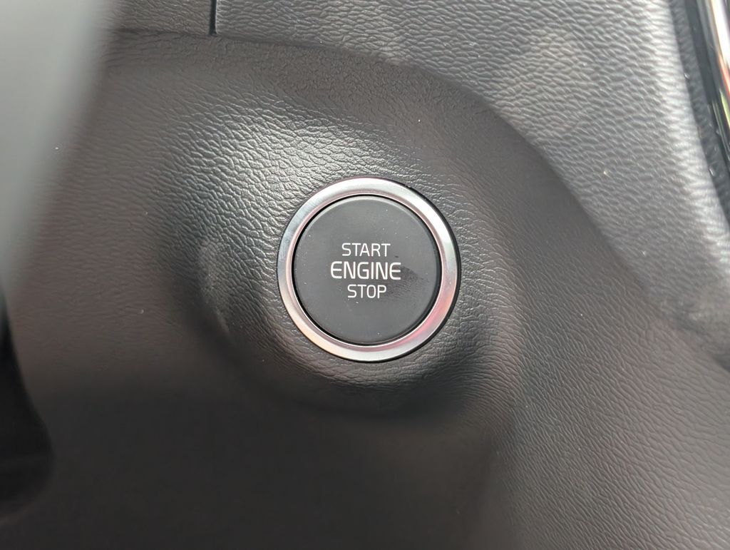 2026 Volvo XC40 B5 Plus Hunt Valley MD