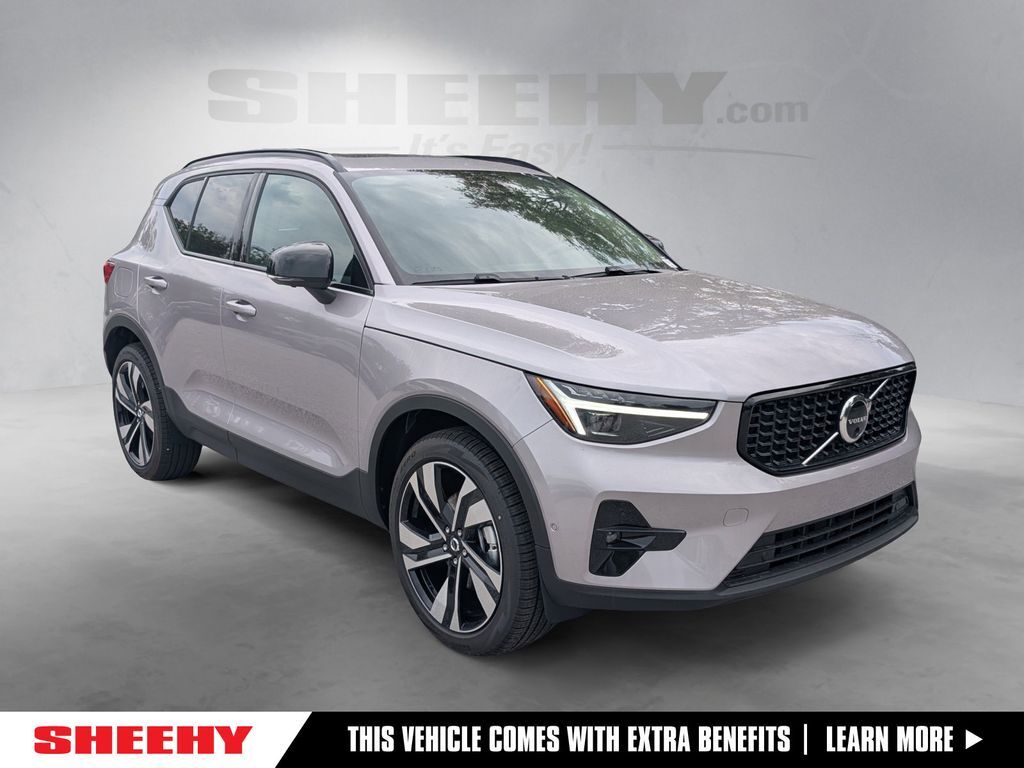 2026 Volvo XC40