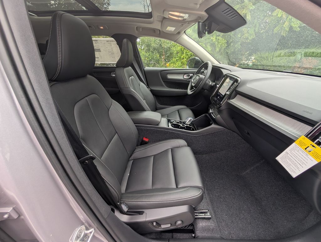2026 Volvo XC40 B5 Plus Hunt Valley MD