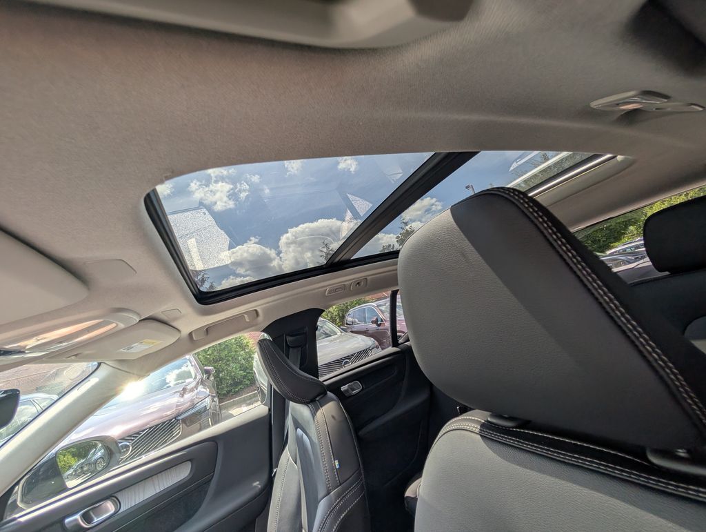 2026 Volvo XC40 B5 Plus Hunt Valley MD
