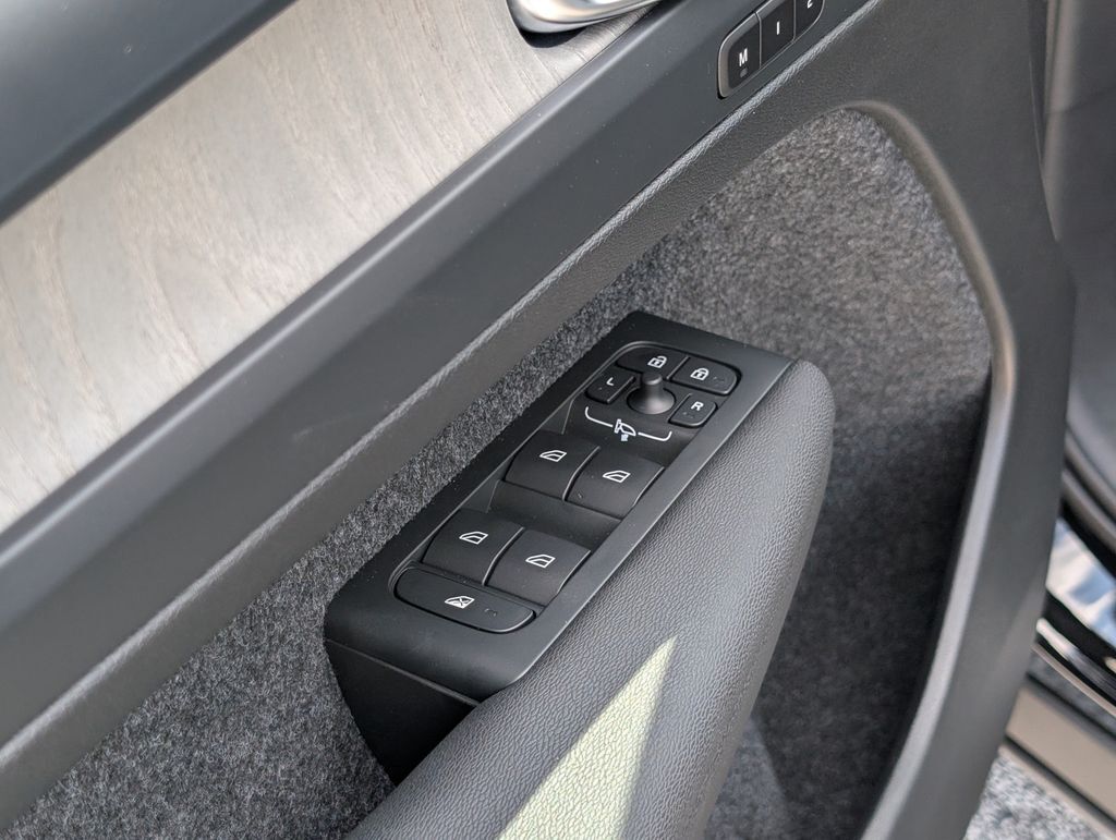 2026 Volvo XC40 B5 Plus Hunt Valley MD