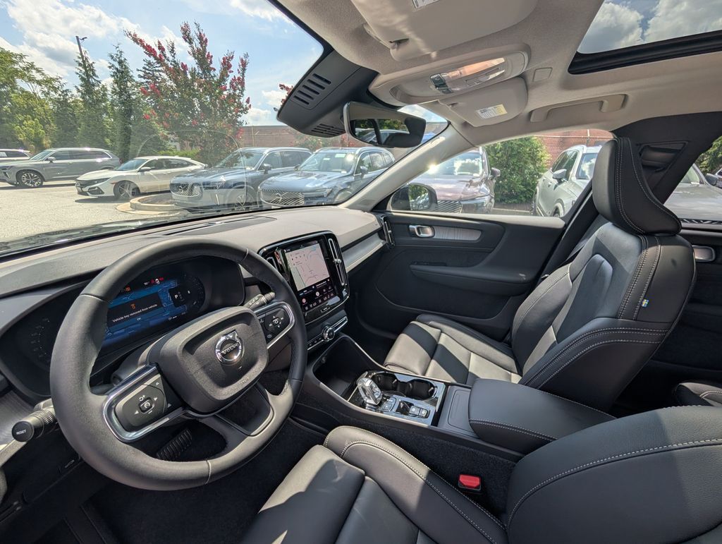 2026 Volvo XC40 B5 Plus Hunt Valley MD