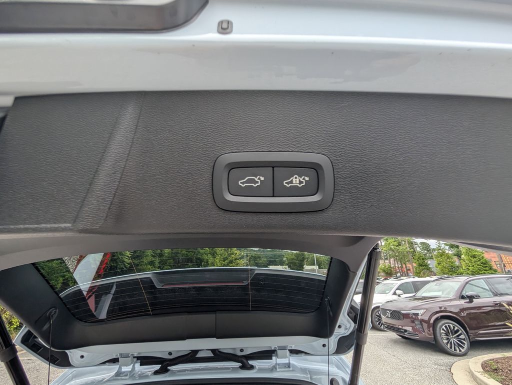 2026 Volvo XC40 B5 Plus Hunt Valley MD