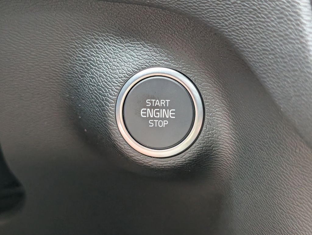 2026 Volvo XC40 B5 Plus Hunt Valley MD