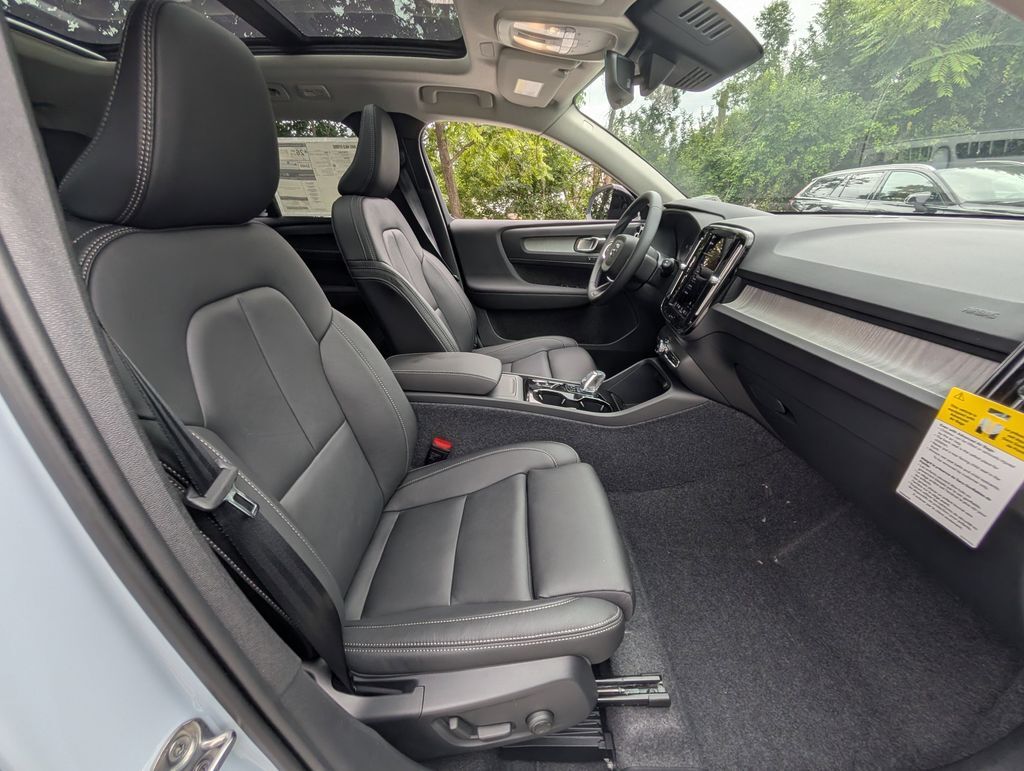 2026 Volvo XC40 B5 Plus Hunt Valley MD