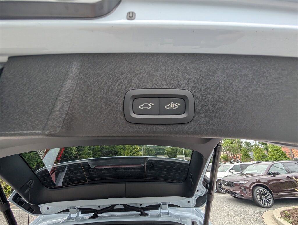 2026 Volvo XC40 B5 Plus Hunt Valley MD