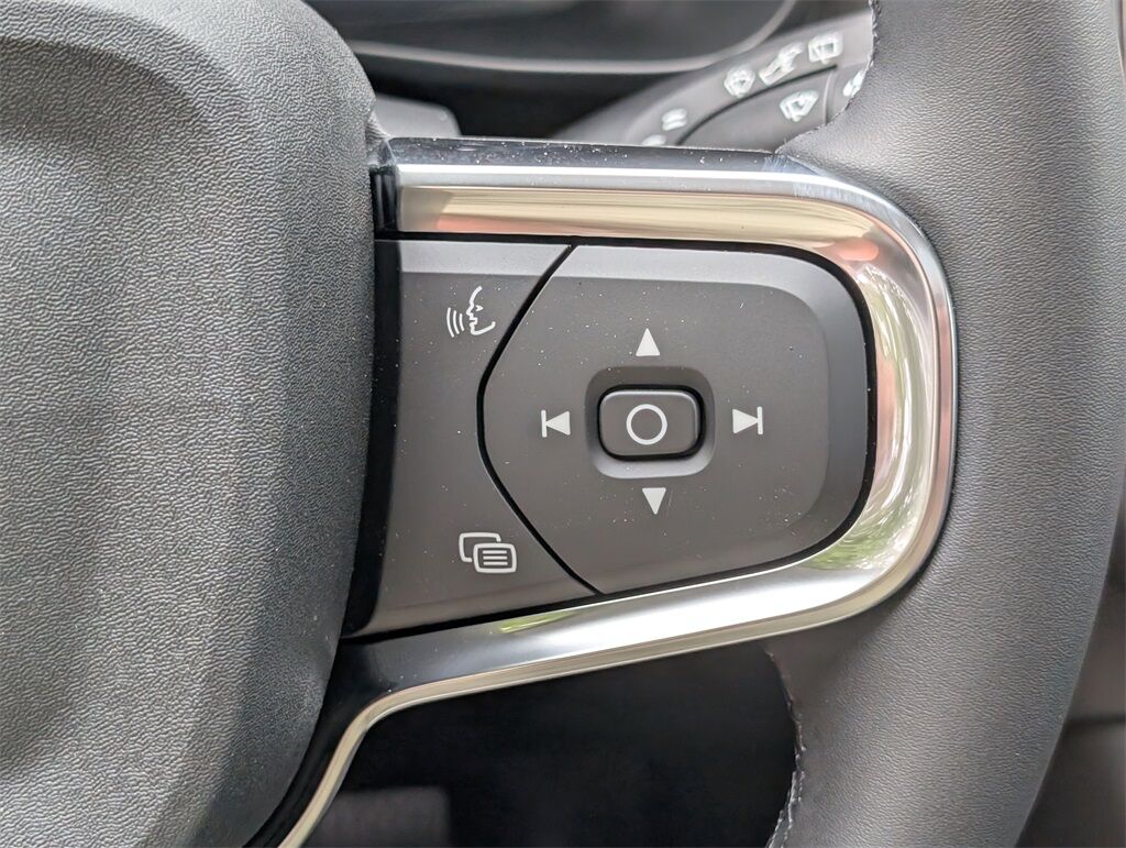 2026 Volvo XC40 B5 Plus Hunt Valley MD