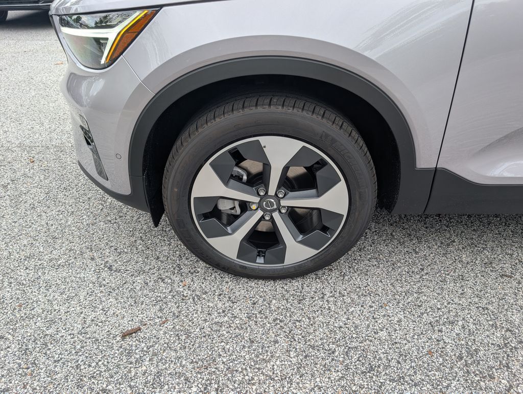 2026 Volvo XC40 B5 Plus Hunt Valley MD