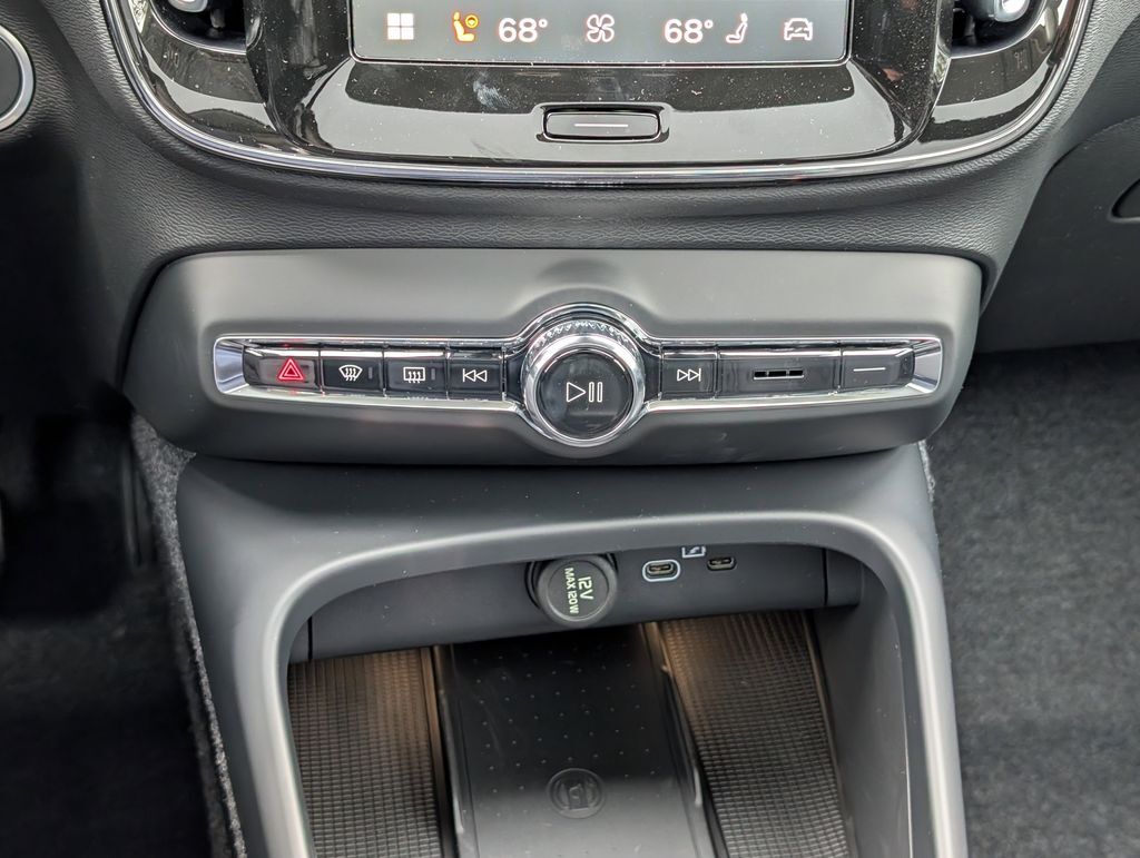 2026 Volvo XC40 B5 Plus Hunt Valley MD