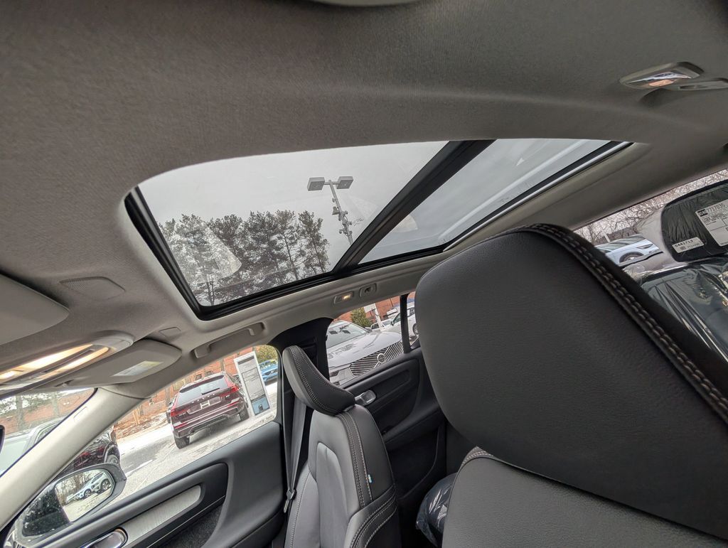 2026 Volvo XC40 B5 Plus Hunt Valley MD