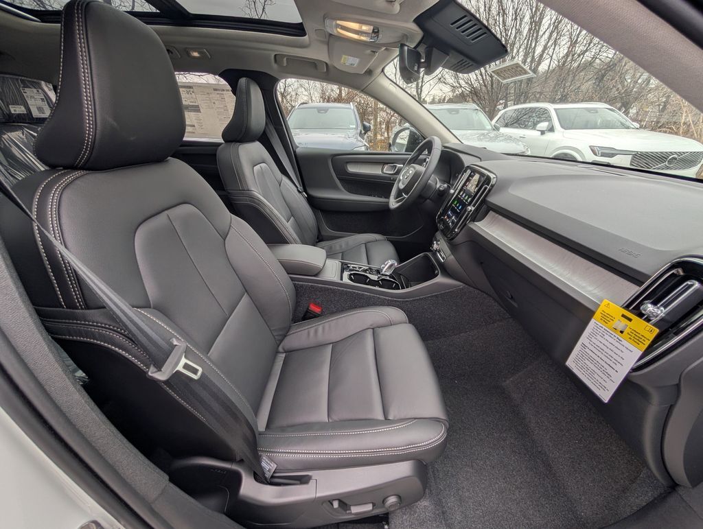 2026 Volvo XC40 B5 Plus Hunt Valley MD