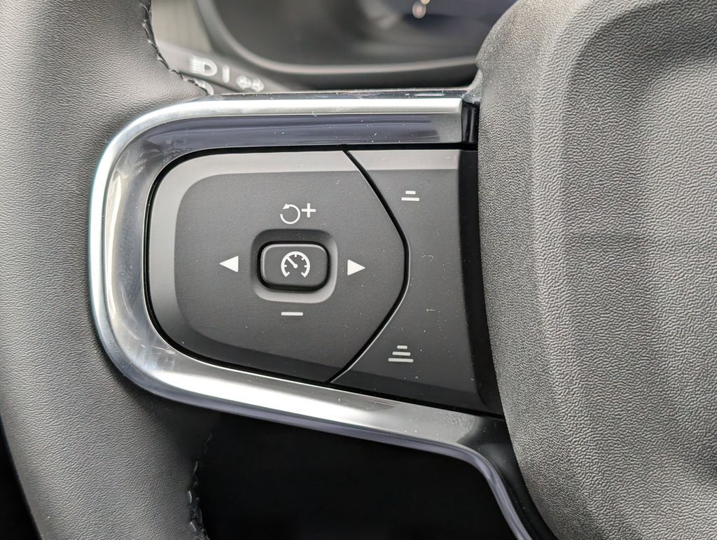 2026 Volvo XC40 B5 Plus Hunt Valley MD