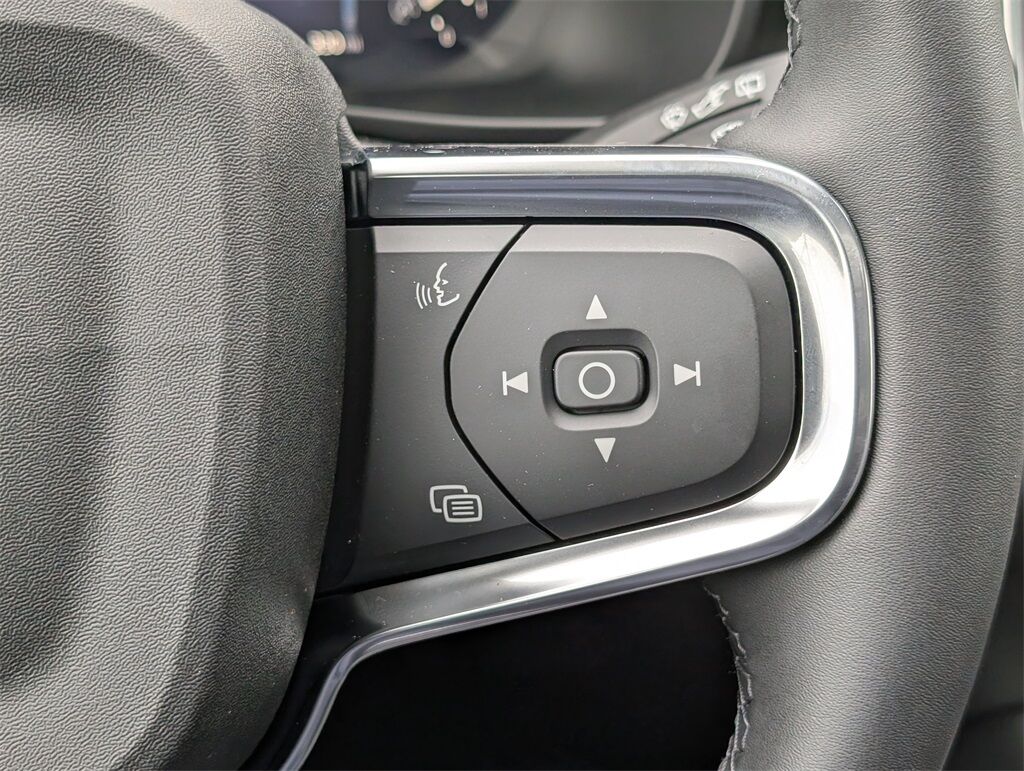 2026 Volvo XC40 B5 Plus Hunt Valley MD