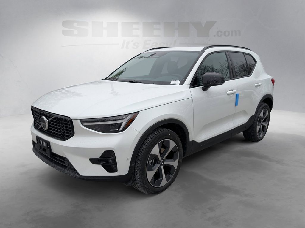 2026 Volvo XC40 B5 Plus Hunt Valley MD