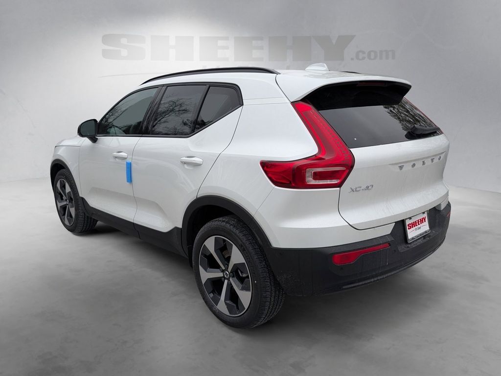 2026 Volvo XC40 B5 Plus Hunt Valley MD