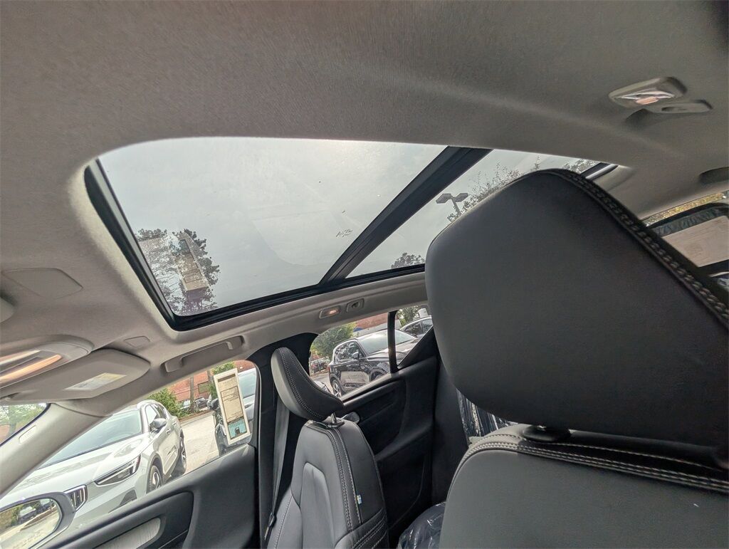 2026 Volvo XC40 B5 Plus Hunt Valley MD