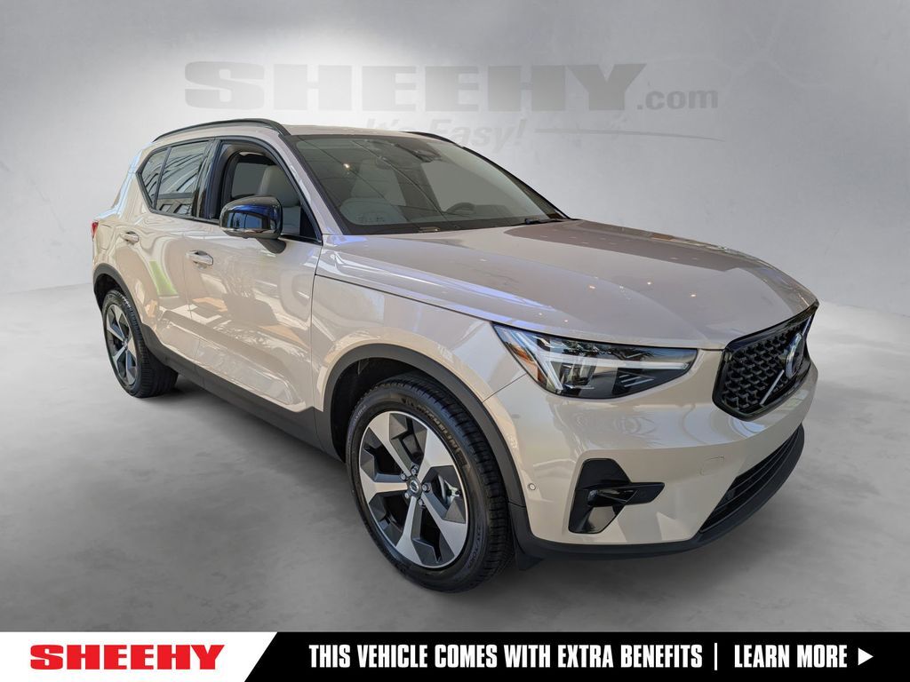 2026 Volvo XC40