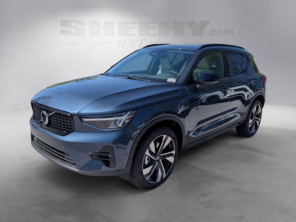 2026 Volvo XC40 B5 Plus Hunt Valley MD