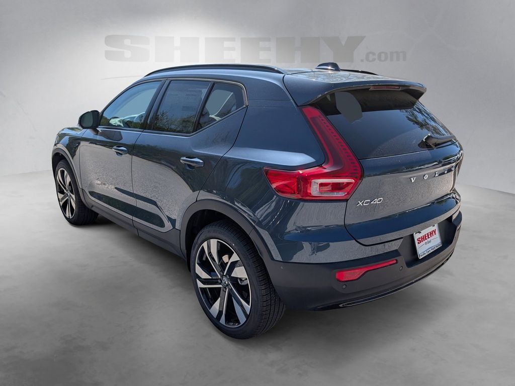 2026 Volvo XC40 B5 Plus Hunt Valley MD