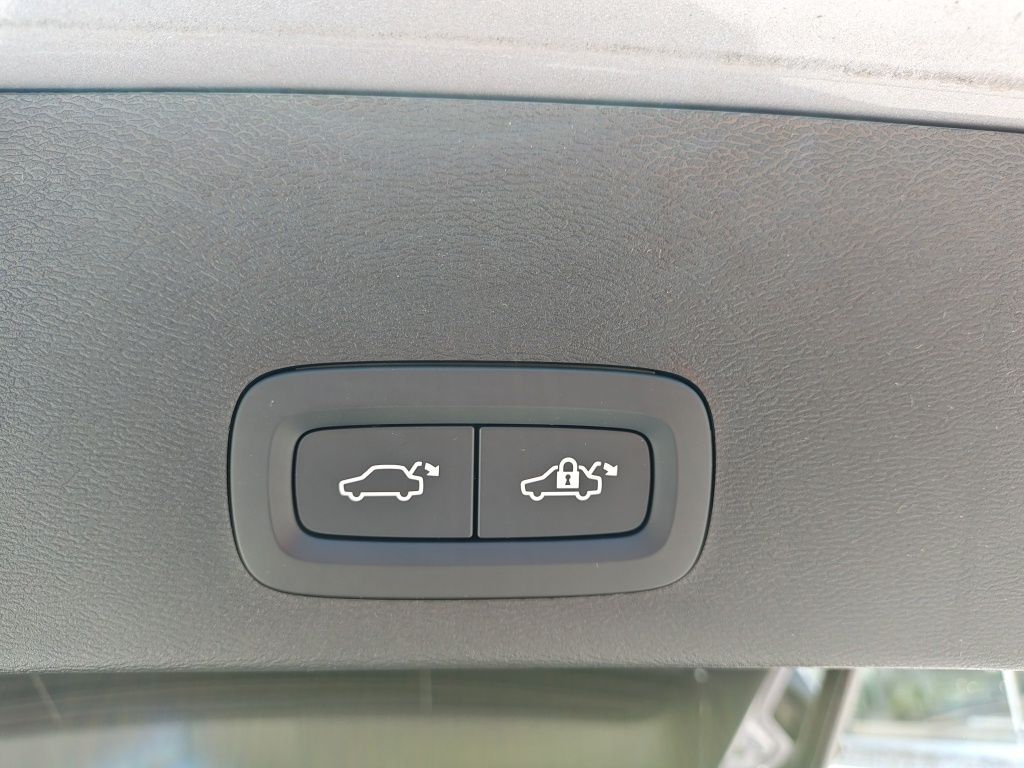 2026 Volvo XC40 B5 Plus Hunt Valley MD
