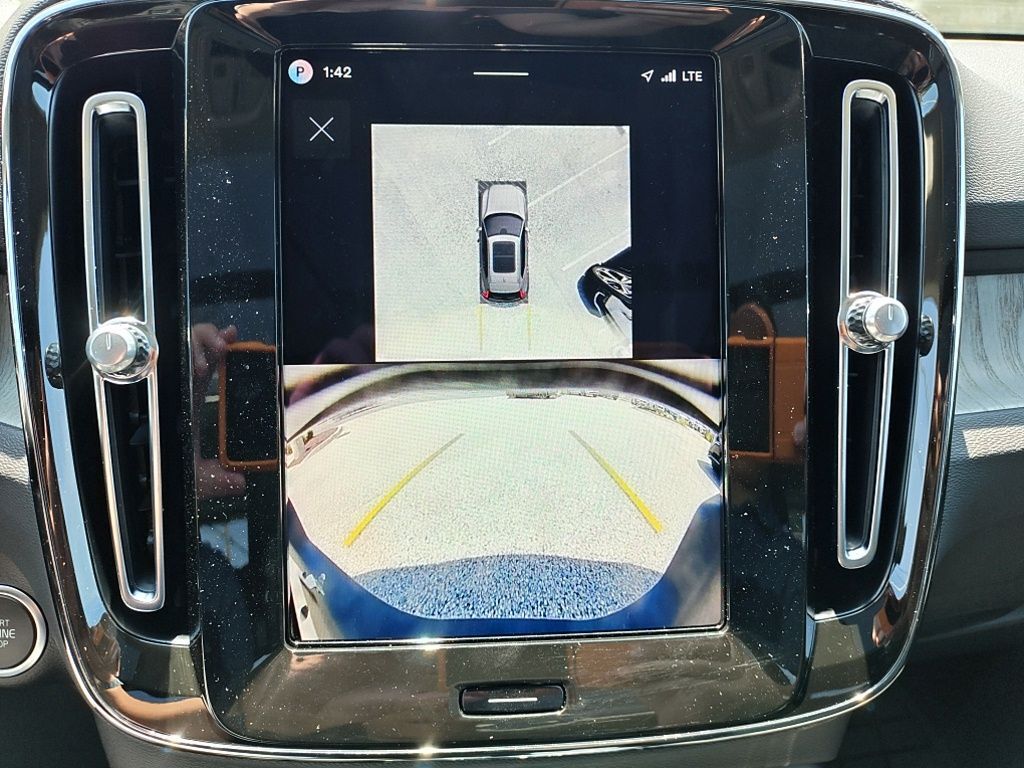 2026 Volvo XC40 B5 Plus Hunt Valley MD