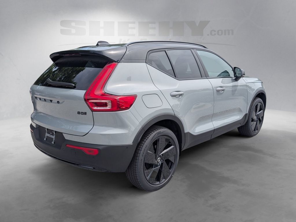 2026 Volvo XC40 B5 Ultra Black Edition Hunt Valley MD