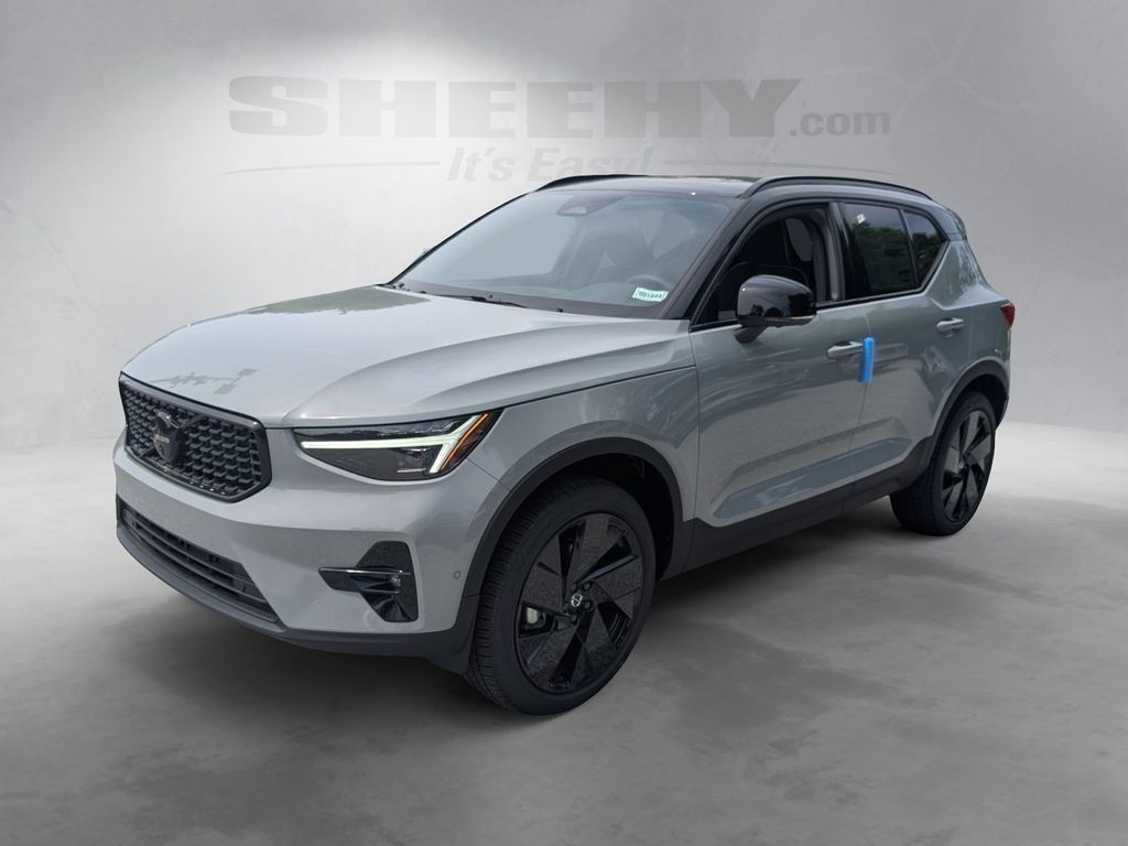 2026 Volvo XC40 B5 Ultra Black Edition Hunt Valley MD