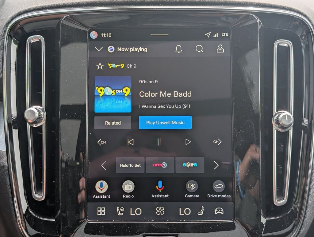 2026 Volvo XC40 B5 Ultra Black Edition Hunt Valley MD