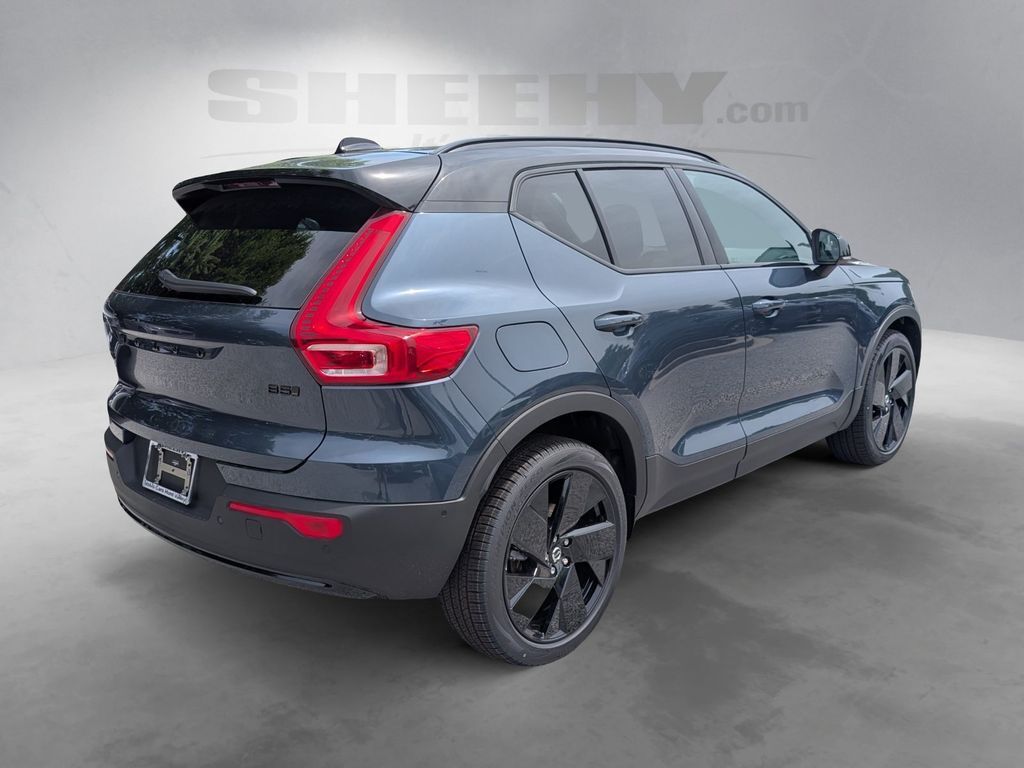 2026 Volvo XC40 B5 Ultra Black Edition Hunt Valley MD
