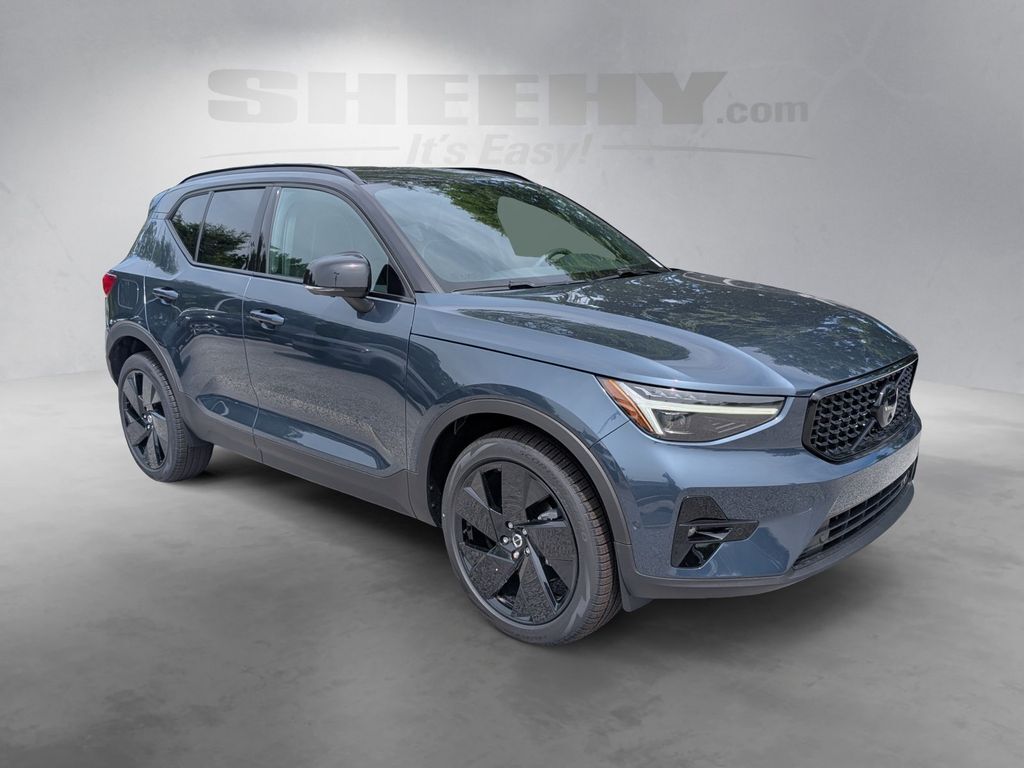 2026 Volvo XC40 B5 Ultra Black Edition Hunt Valley MD