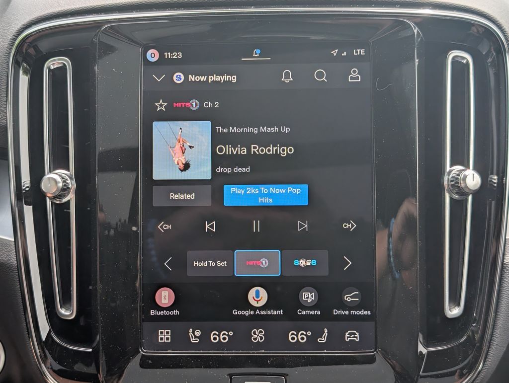 2026 Volvo XC40 B5 Ultra Black Edition Hunt Valley MD