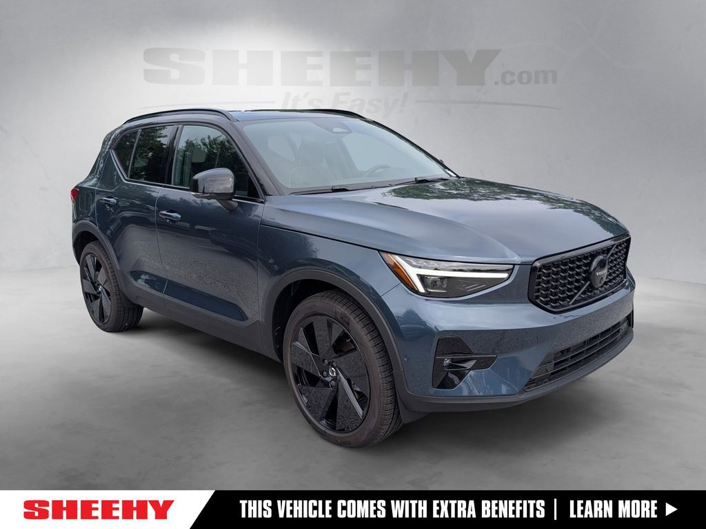 2026 Volvo XC40