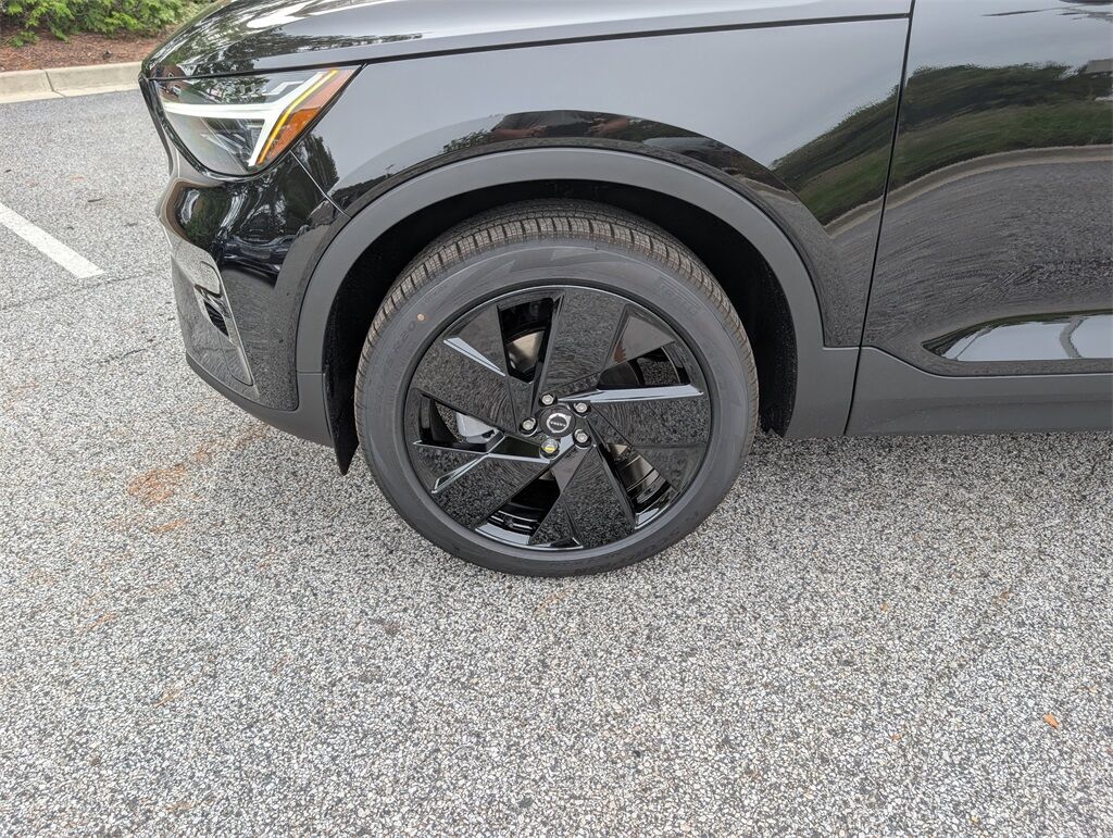 2026 Volvo XC40 B5 Ultra Black Edition Hunt Valley MD