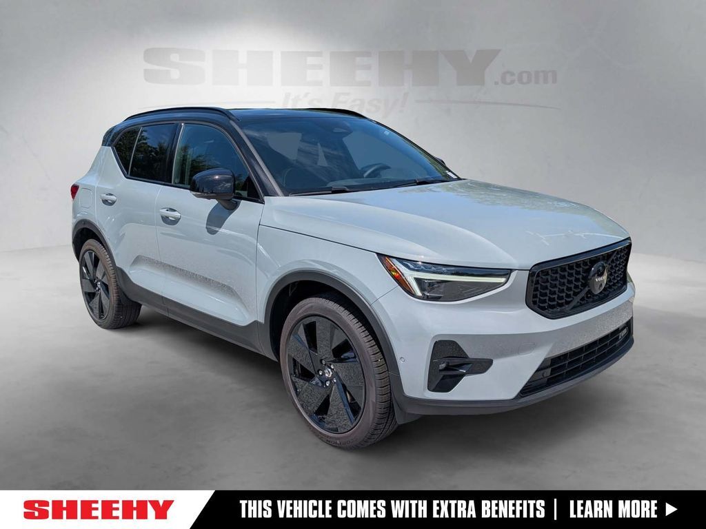 2026 Volvo XC40