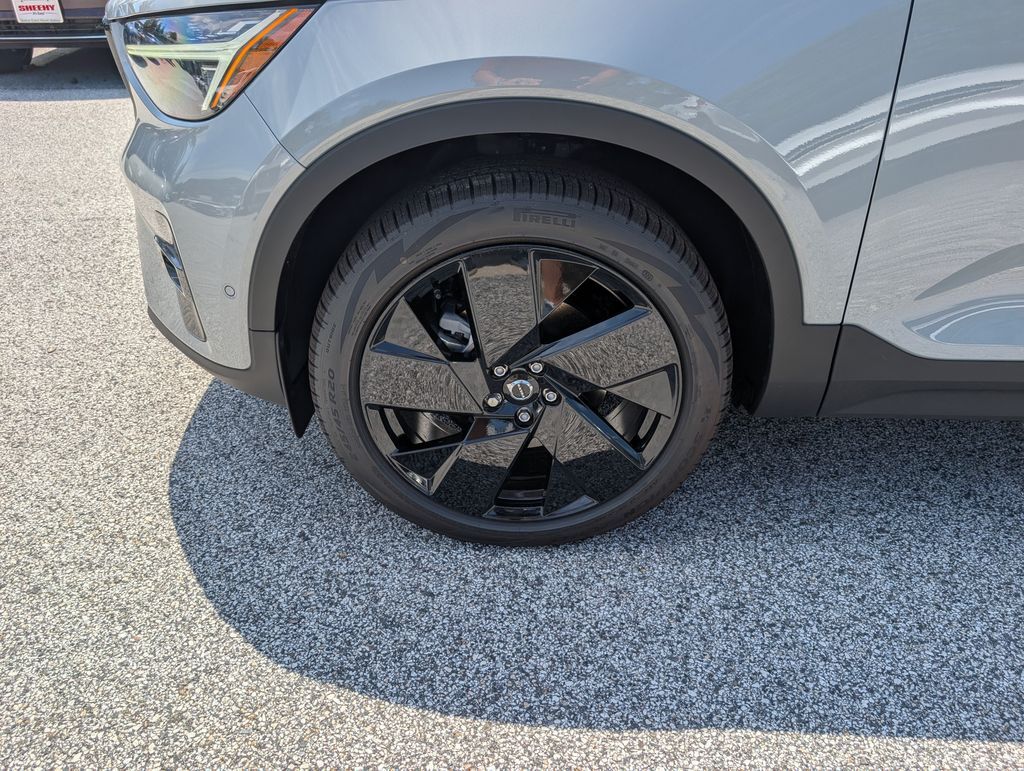 2026 Volvo XC40 B5 Ultra Black Edition Hunt Valley MD