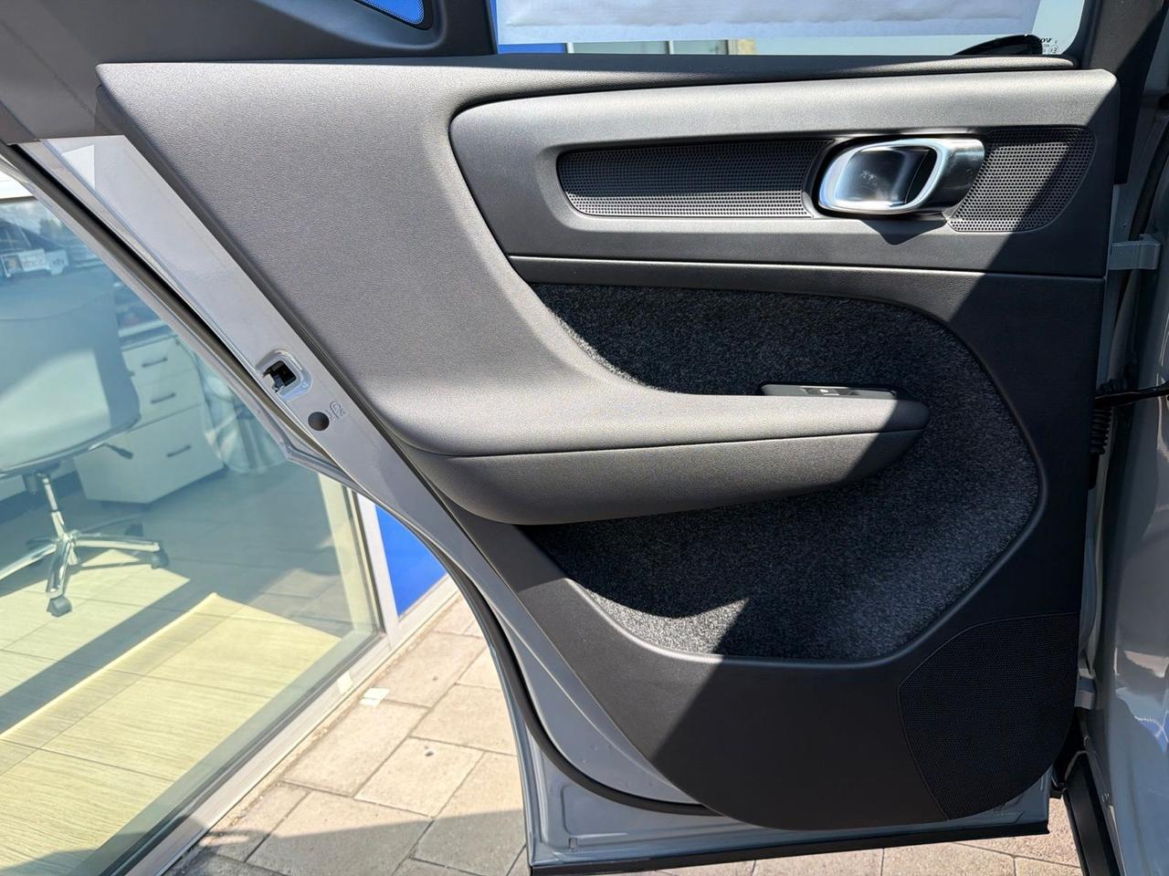 2026 Volvo XC40 B5 Ultra Bend OR