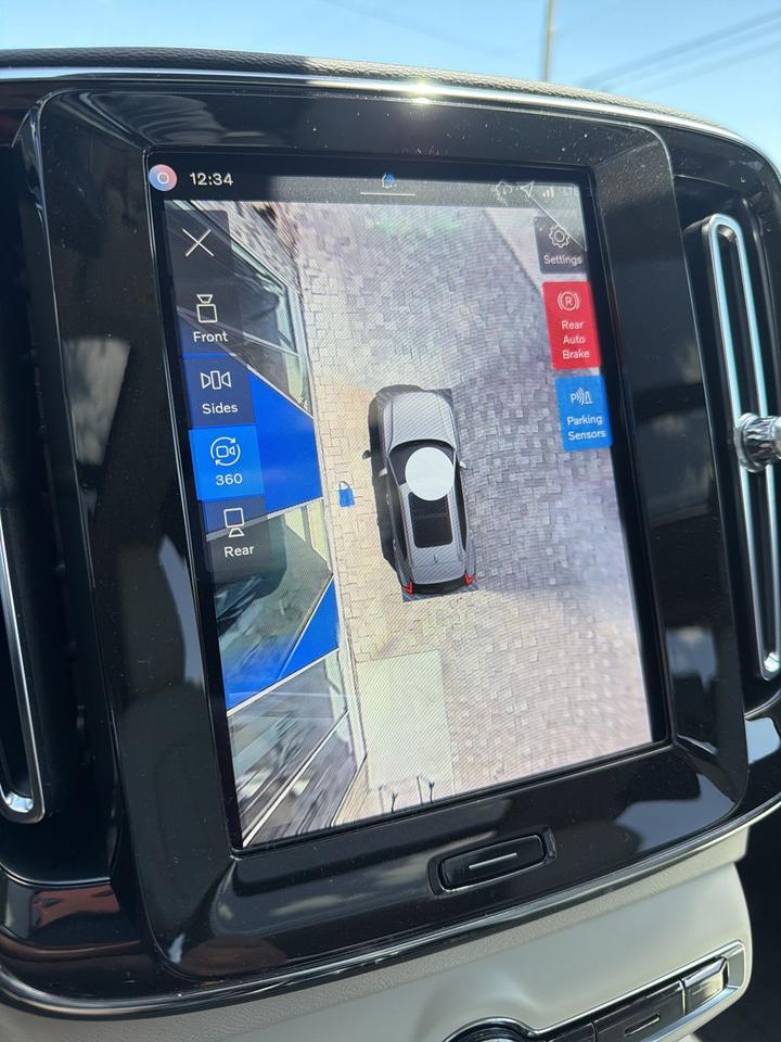 2026 Volvo XC40 B5 Ultra Bend OR