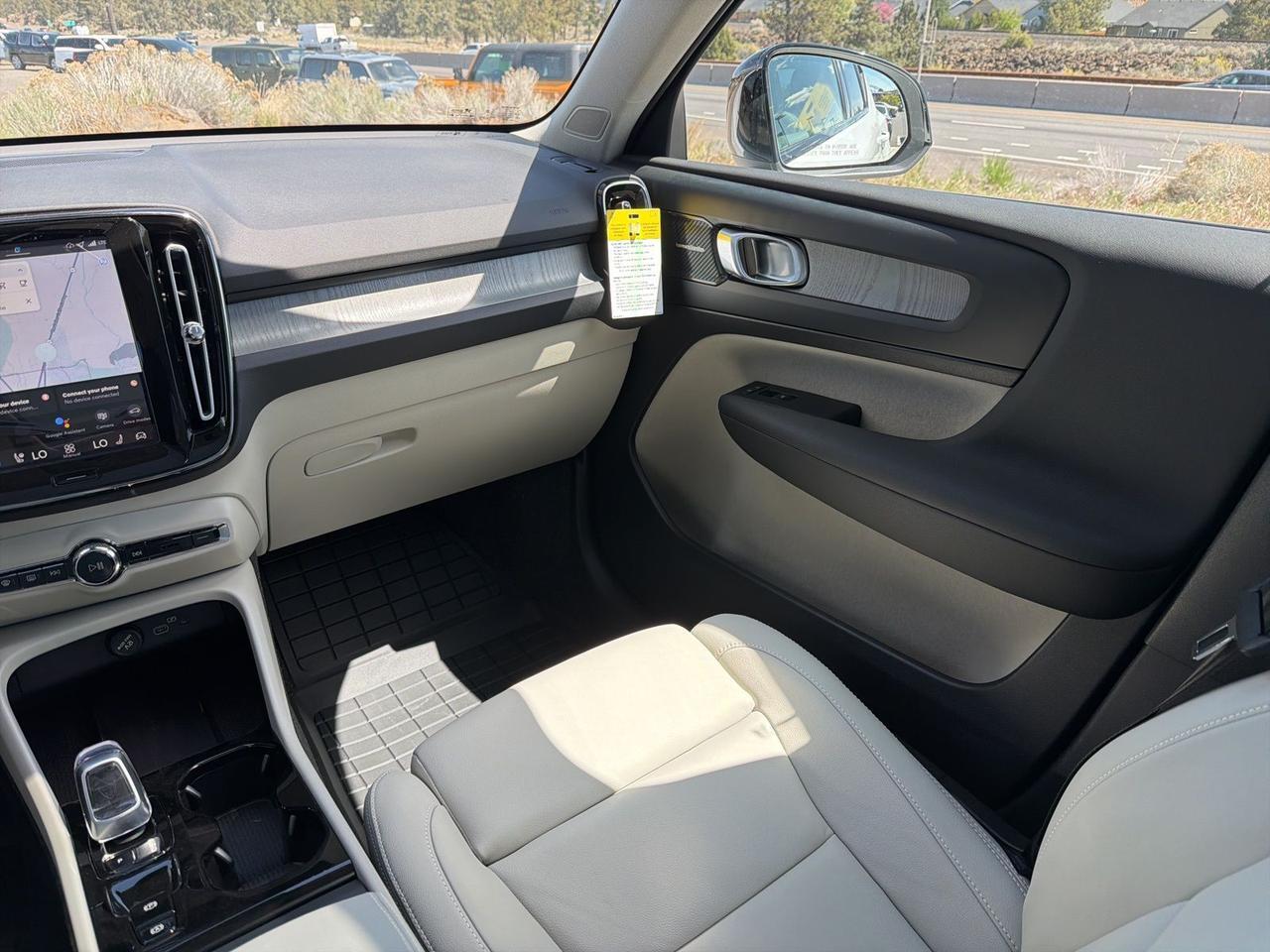 2026 Volvo XC40 B5 Ultra Bend OR