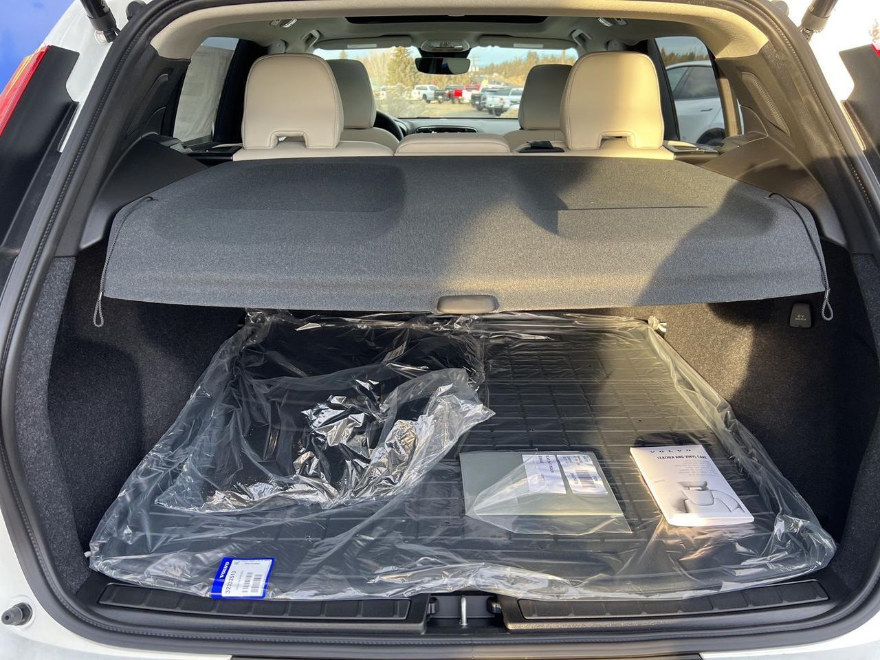 2026 Volvo XC40 B5 Ultra Bend OR