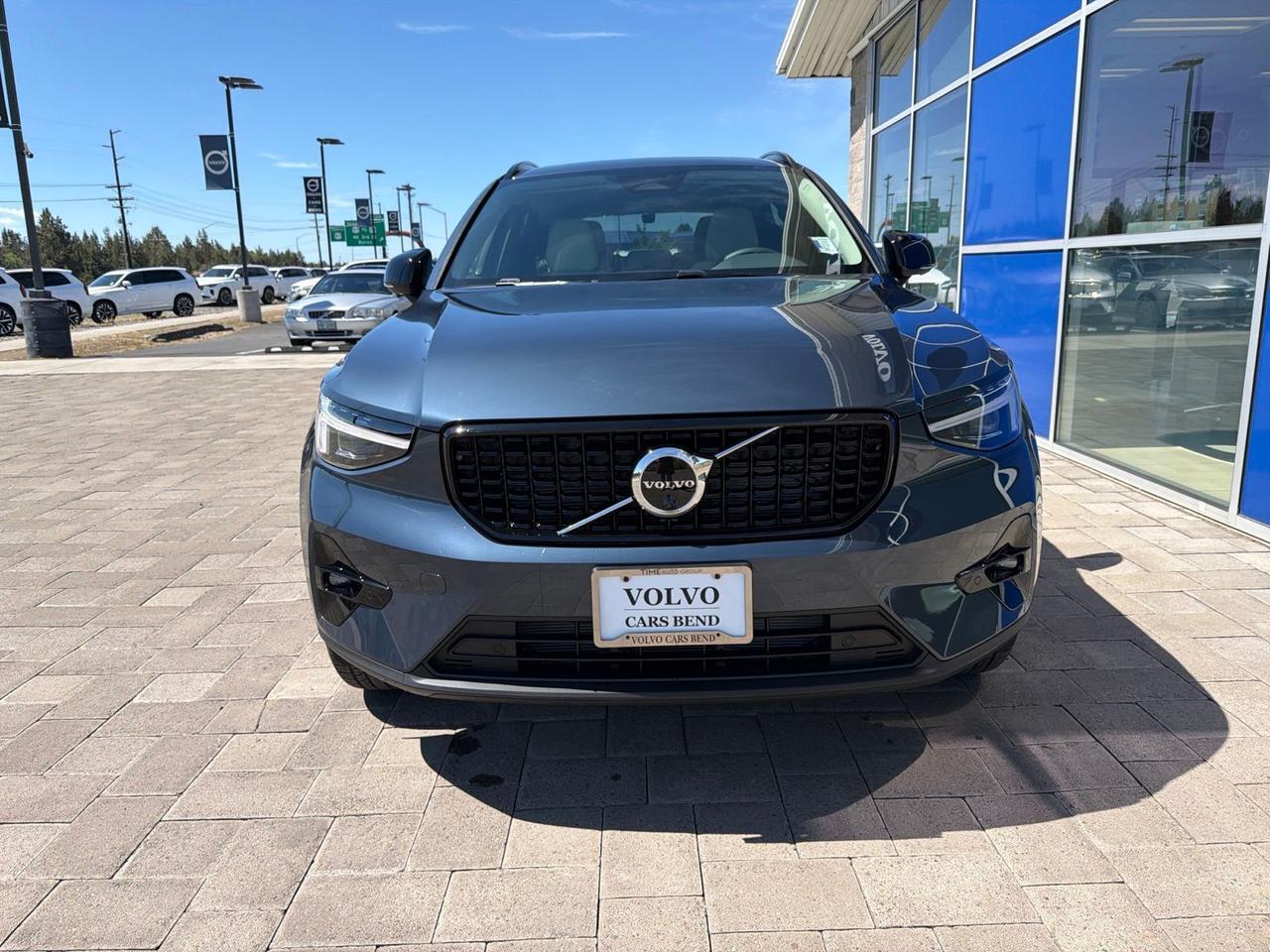 2026 Volvo XC40 B5 Ultra Bend OR