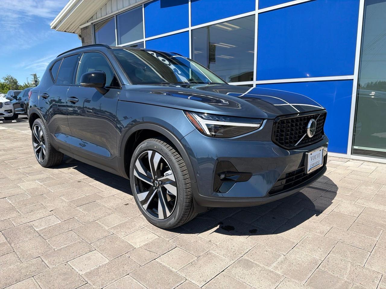 2026 Volvo XC40 B5 Ultra Bend OR
