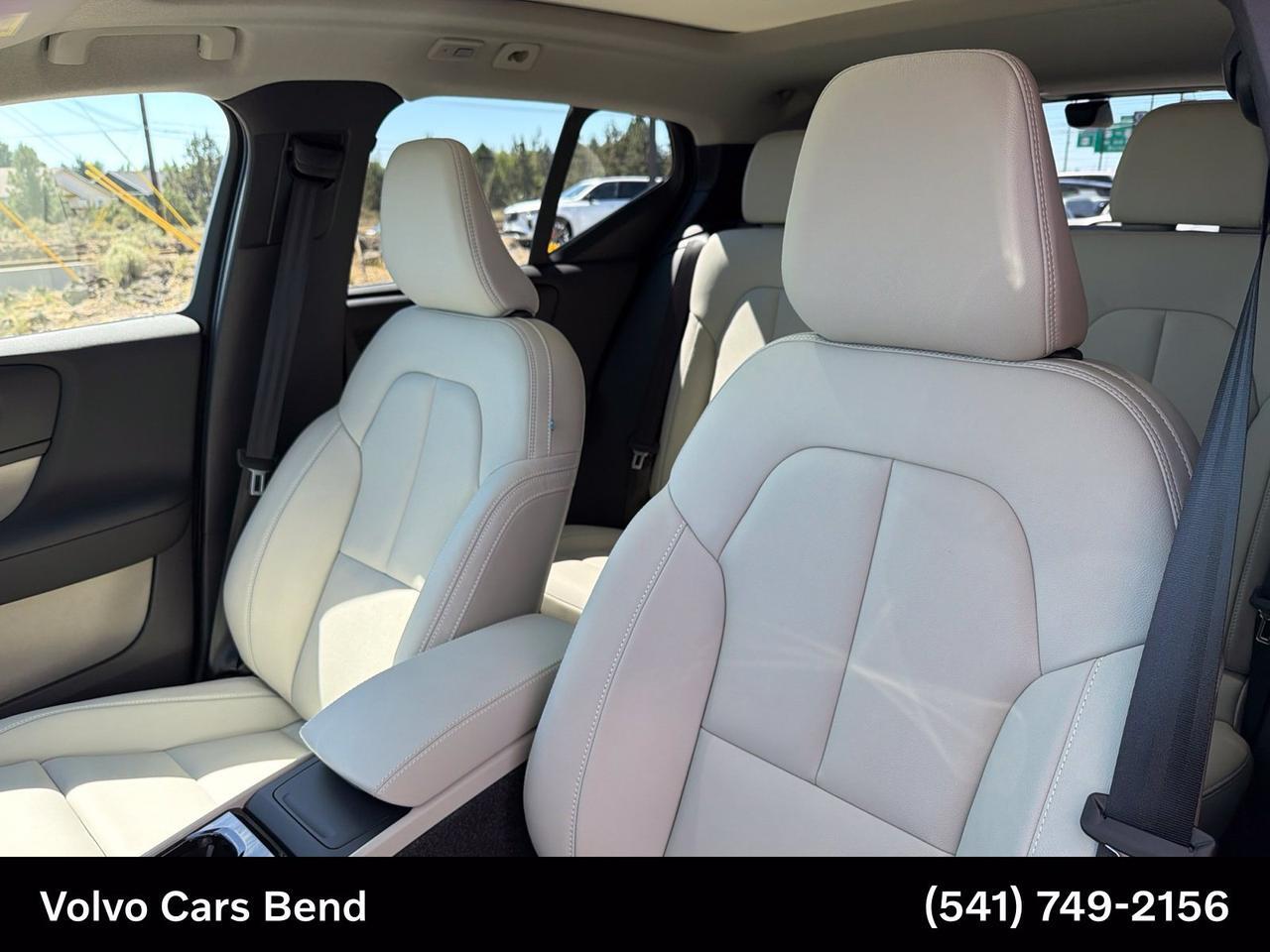 2026 Volvo XC40 B5 Ultra Bend OR